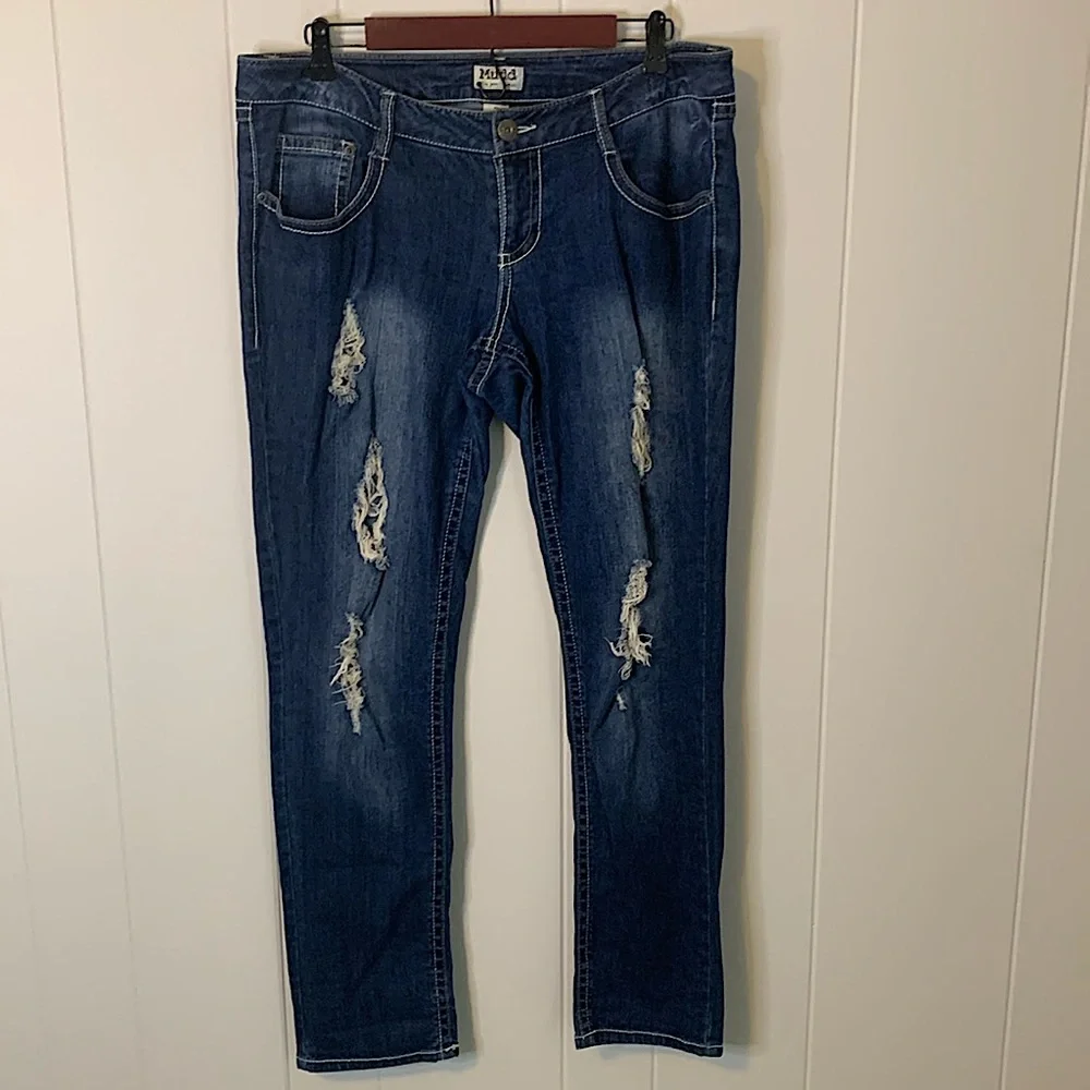 Mudd Straight Leg Distressed Jeans Size 15